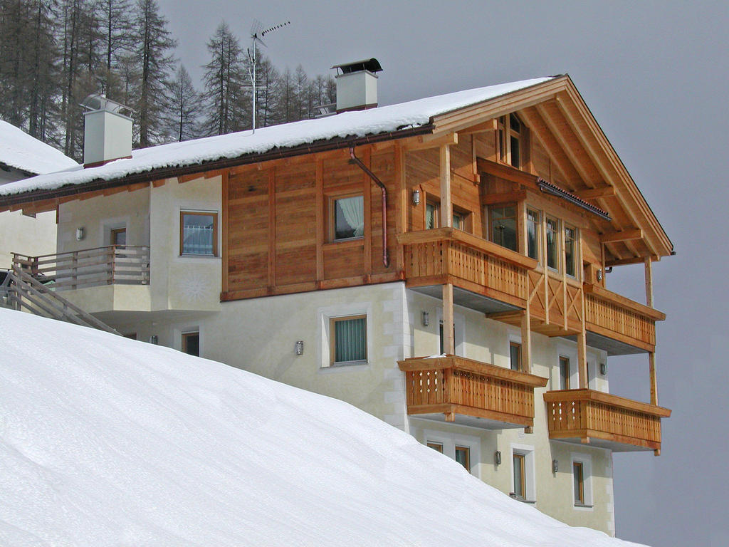 Residence Araldina Сан-Кассиано Экстерьер фото